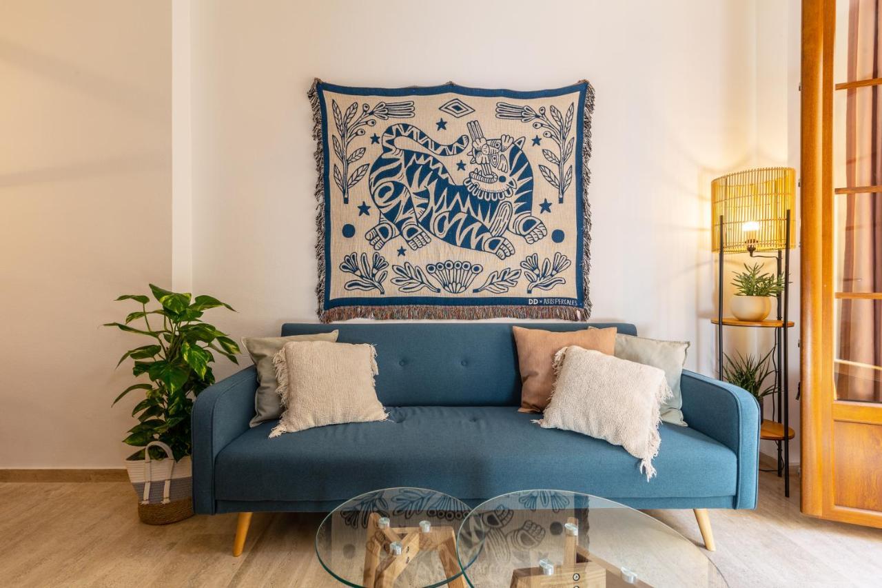 Bright Apartment With Patio And Balconies In The Center Málaga Kültér fotó